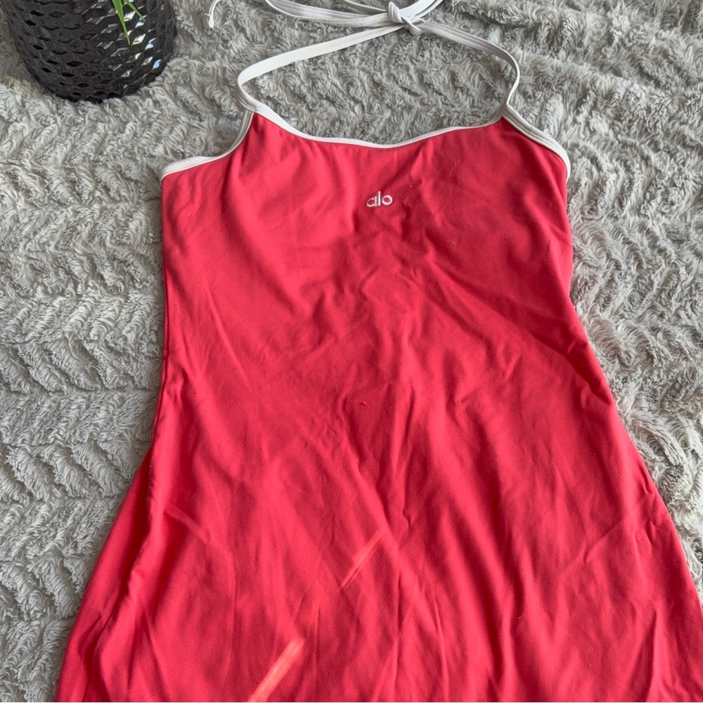 ALO Yoga Women's Vibrant Red Camisole